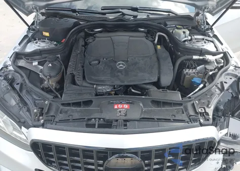 2015 Mercedes-Benz E 350 z USA, uszkodzony, nr VIN WDDHF5KB3FB123856